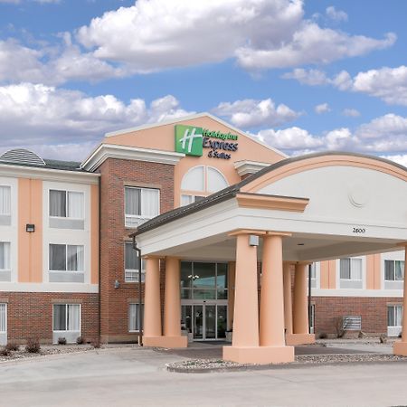Holiday Inn Express Hotel & Suites Ames By Ihg Экстерьер фото