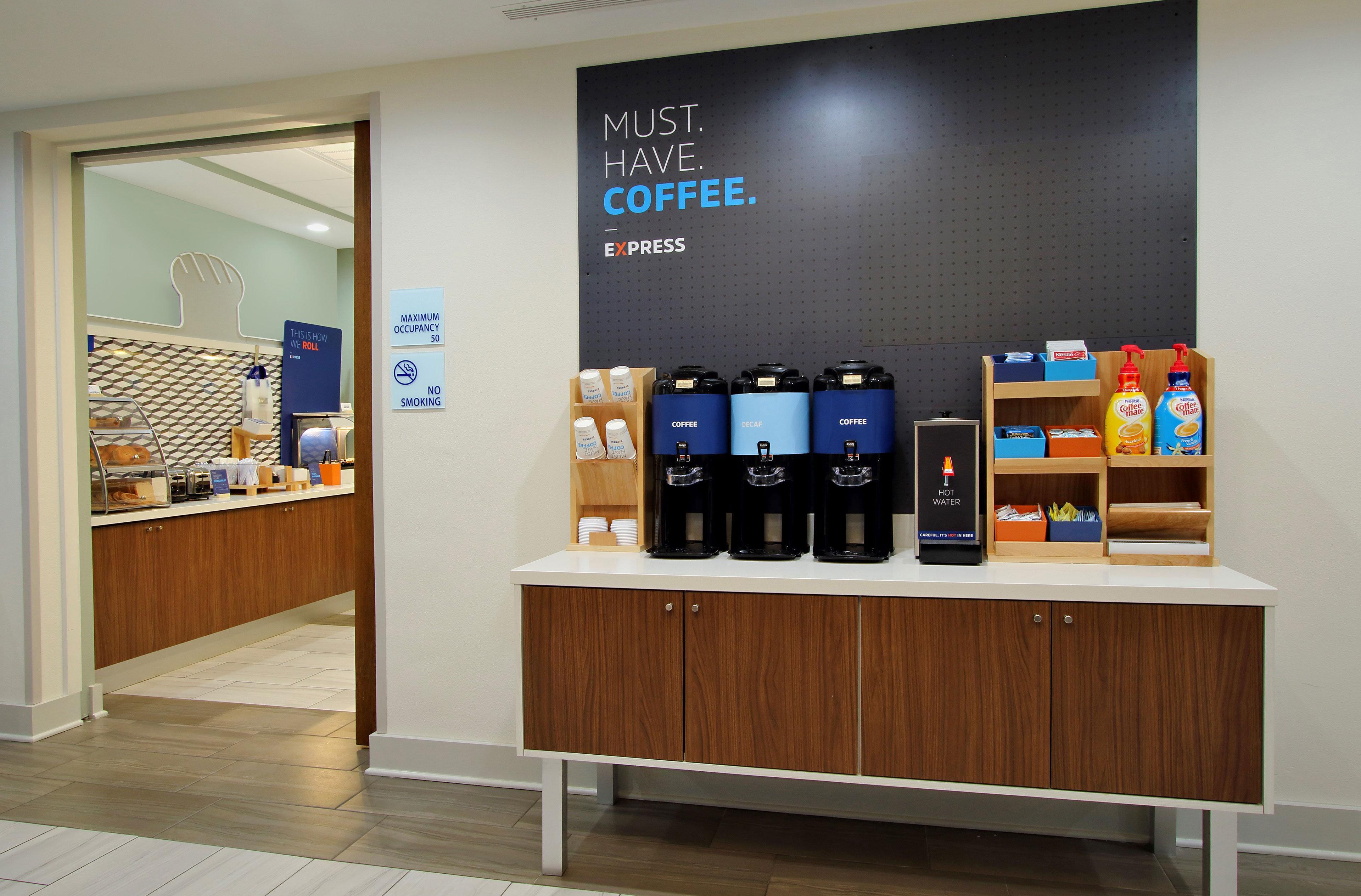 Holiday Inn Express Hotel & Suites Ames By Ihg Экстерьер фото